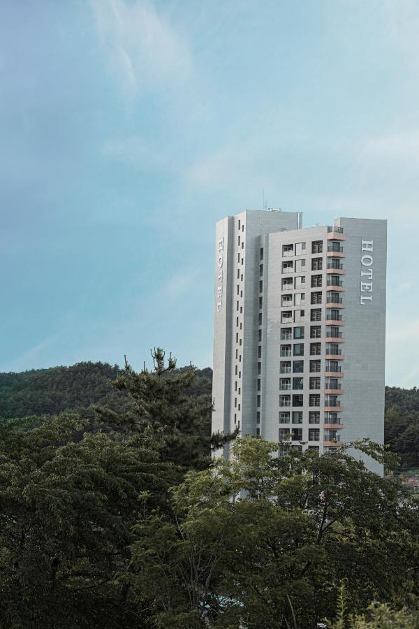 CENTUMMARK Hotel YangYang Bagian luar foto